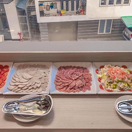 Holiday 2 Hotel カントー エクステリア 写真