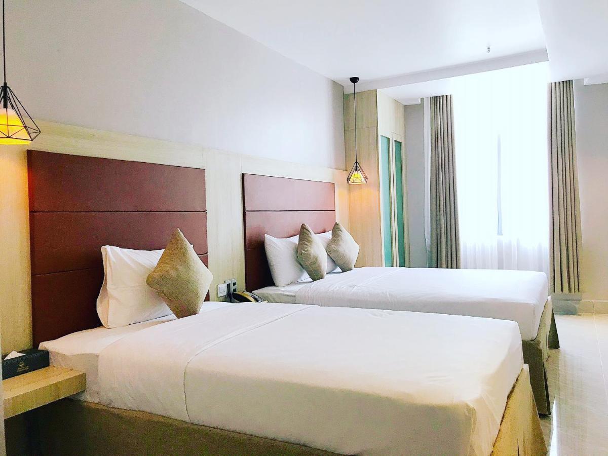 Holiday 2 Hotel カントー エクステリア 写真